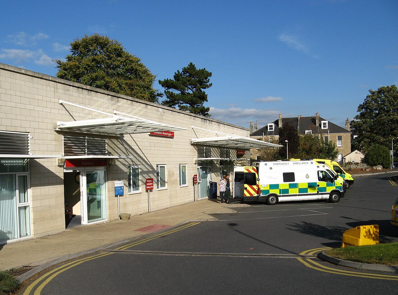 Ambulance fleet of Ambulance Service & Freezer Box
